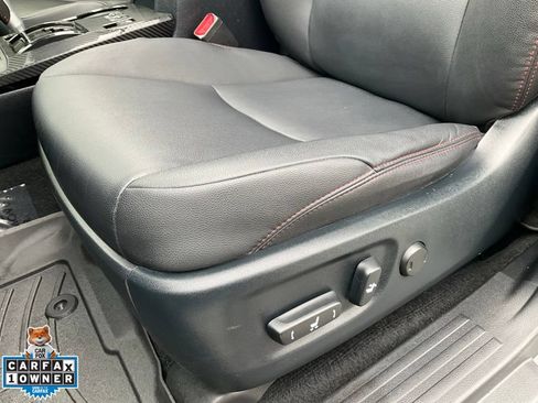 Used 2023 Toyota 4Runner TRD Off-Road Premium w/ Moonroof Package AWD/4WD image 15