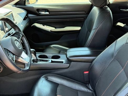 Used 2021 Nissan Altima 2.5 SR FWD image 19
