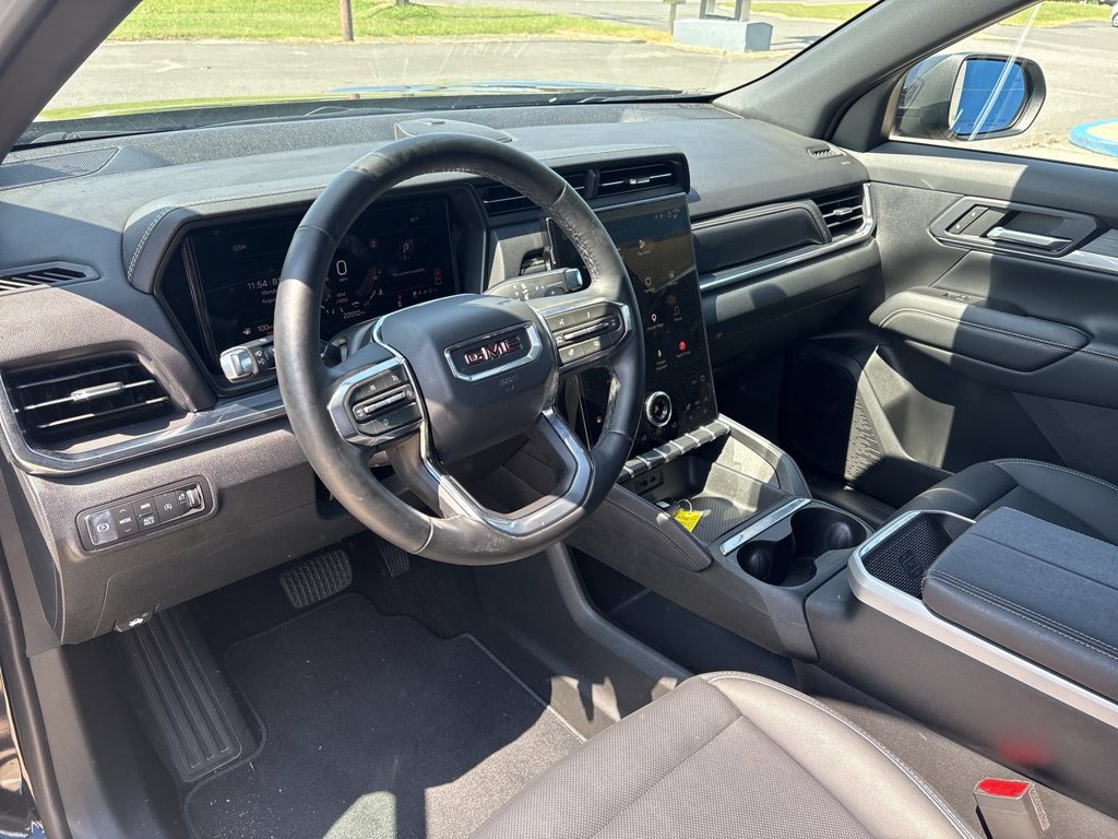 Used 2026 GMC Terrain Elevation w/ Elevation Premium Package AWD/4WD image 10