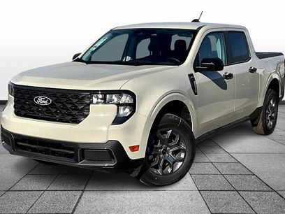 New 2025 Ford Maverick XLT w/ Equipment Group 301A