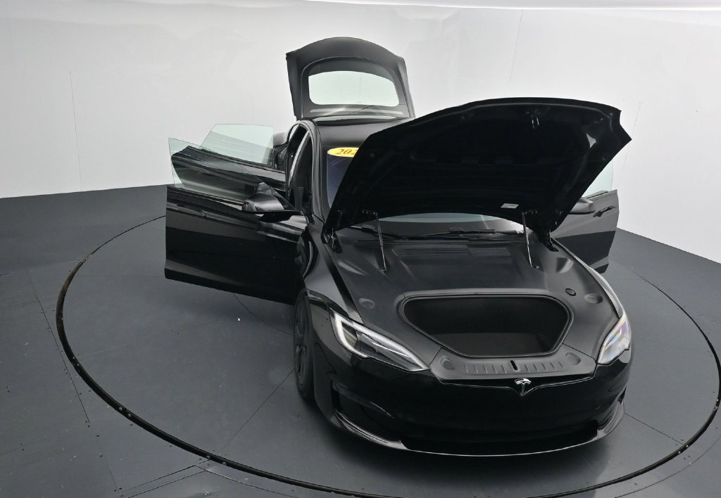 Used 2022 Tesla Model S AWD/4WD image 40