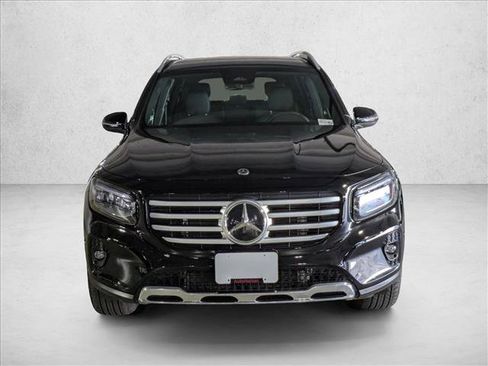 Used 2025 Mercedes-Benz GLB 250 image 19