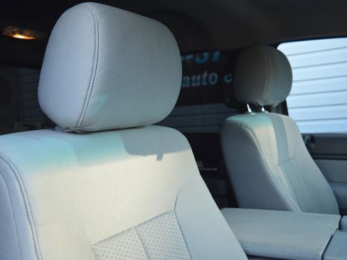 Used 2013 Ford F150 XLT image 19