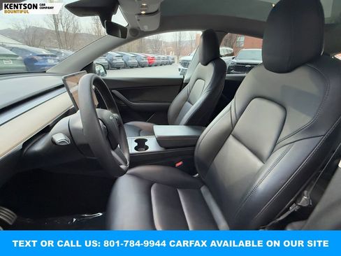 Used 2022 Tesla Model Y Performance image 30