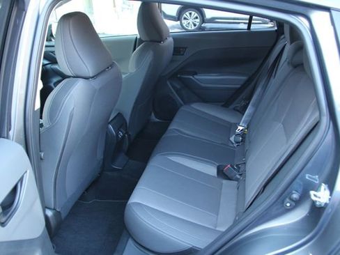 Certified 2025 Subaru Crosstrek 2.0i Premium image 31