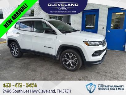 Used 2024 Jeep Compass Latitude