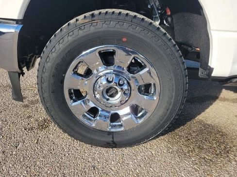 New 2026 Ford F250 Lariat w/ Lariat Ultimate Package image 29