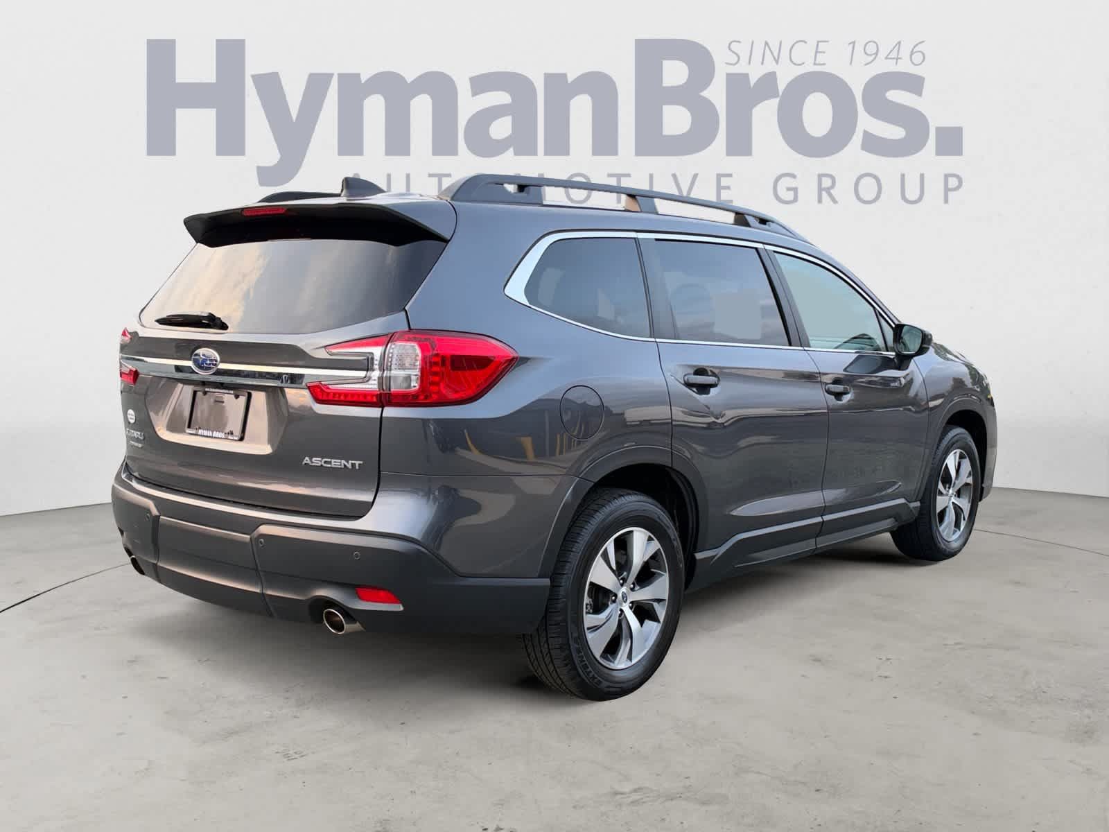 Used 2024 Subaru Ascent Premium w/ Convenience Package AWD/4WD image 3