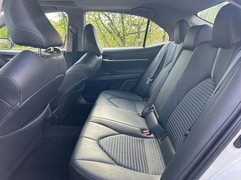 Used 2023 Toyota Camry SE w/ Cold Weather Package AWD/4WD image 27