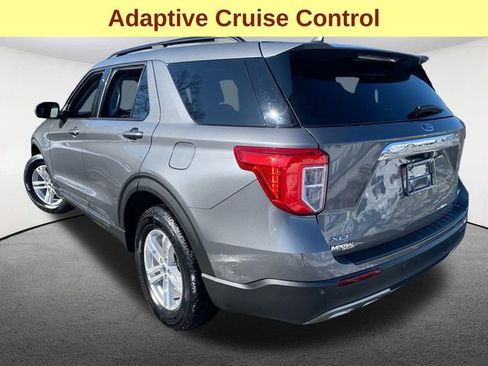 Used 2022 Ford Explorer XLT w/ Equipment Group 202A image 10