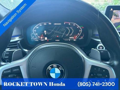Used 2021 BMW M550i xDrive w/ Executive Package AWD/4WD image 25