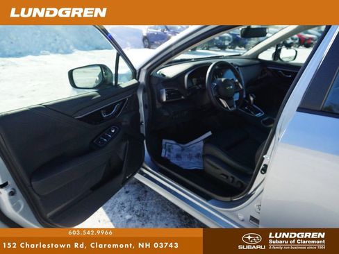 Used 2025 Subaru Legacy Limited AWD/4WD image 10