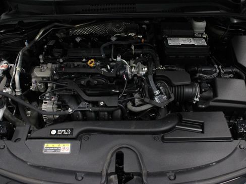 Used 2024 Toyota Corolla LE FWD image 13