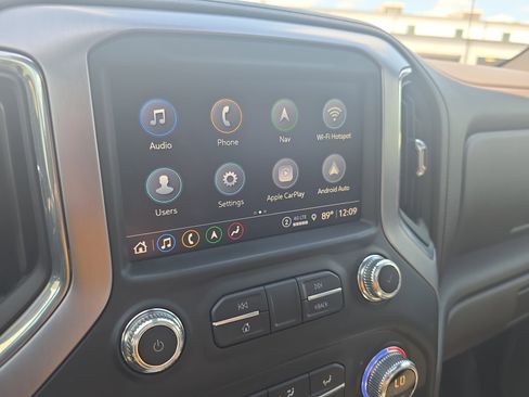 Used 2021 GMC Sierra 1500 SLT w/ SLT Premium Plus Package AWD/4WD image 20
