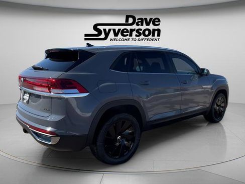 New 2026 Volkswagen Atlas Cross Sport SE AWD/4WD image 5
