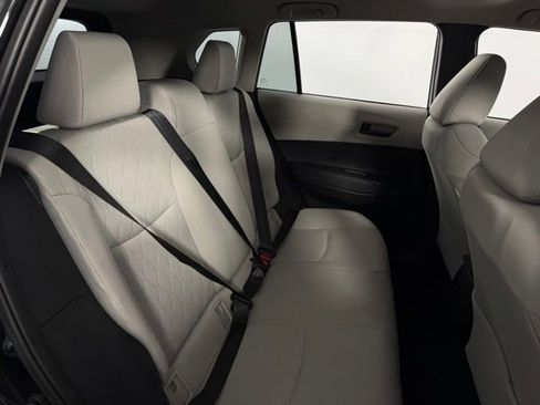 Used 2024 Toyota Corolla Cross L image 17