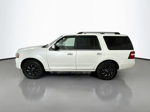 Used 2016 Ford Expedition Limited w/ Equipment Group 301A AWD/4WD image 4