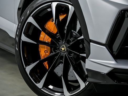 Used 2023 Lamborghini Urus S AWD/4WD image 4