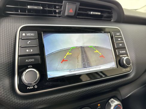Used 2025 Nissan Kicks Play S FWD image 9