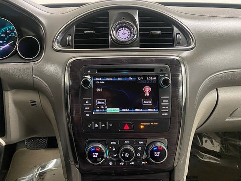 Used 2017 Buick Enclave Leather image 19