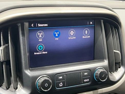 Used 2019 Chevrolet Colorado Z71 RWD image 37