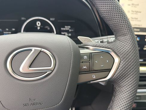 New 2026 Lexus TX 500h AWD image 24