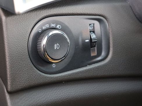 Used 2016 Cadillac SRX Premium w/ Driver Assist Package image 28