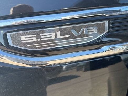 Used 2025 GMC Sierra 1500 SLT AWD/4WD image 25