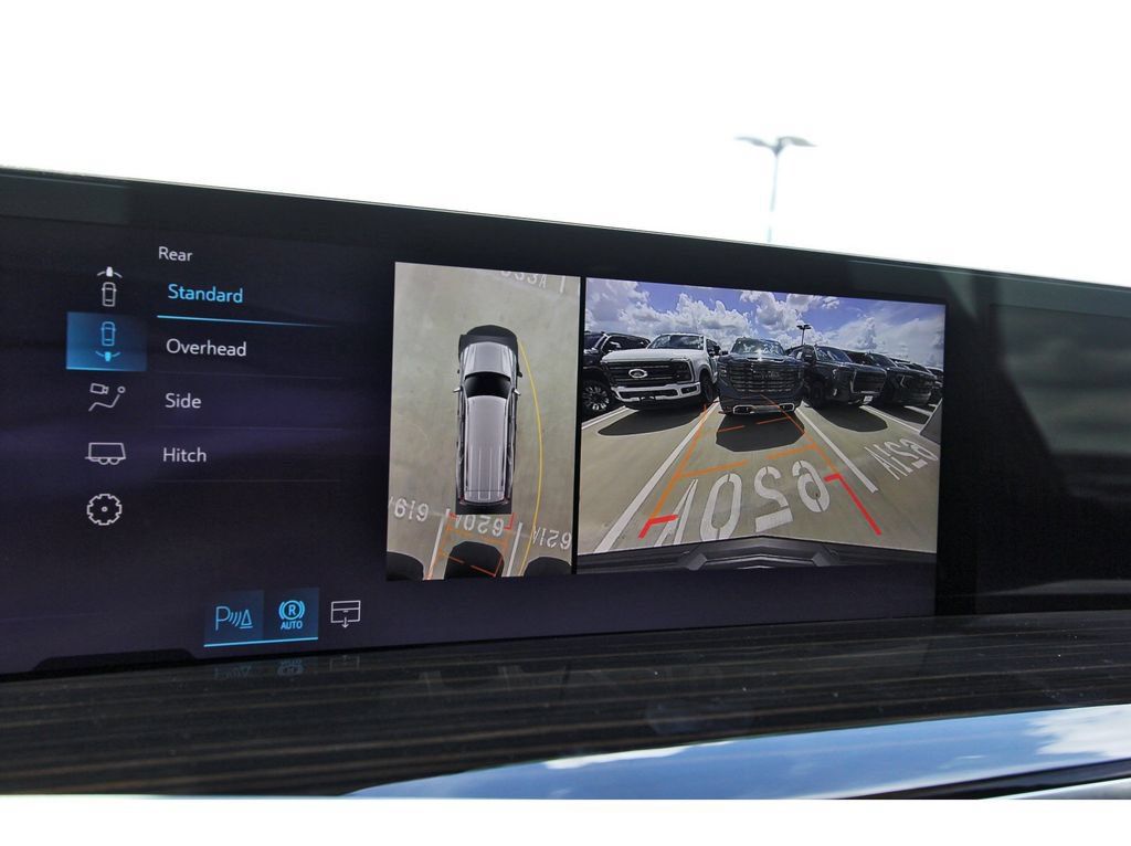 New 2027 Cadillac Escalade ESV Luxury RWD image 18