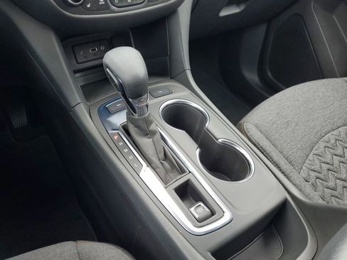 Used 2023 Chevrolet Equinox LT image 19