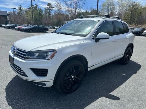 Used 2017 Volkswagen Touareg Wolfsburg Edition AWD/4WD image 1