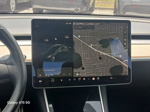 Used 2019 Tesla Model 3 Performance AWD/4WD image 24