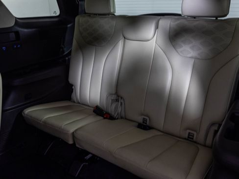 Used 2020 Hyundai Palisade Limited image 39