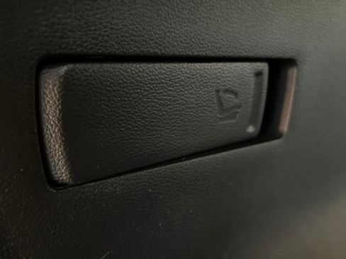 Used 2024 Kia Sportage LX image 32