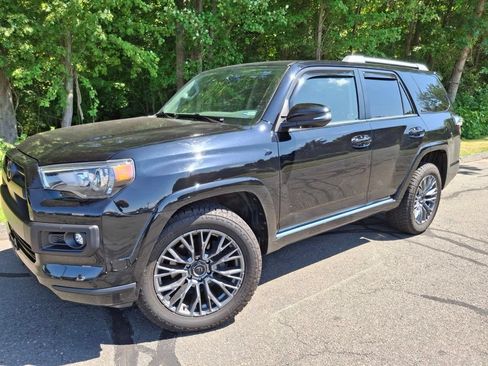 Used 2023 Toyota 4Runner Limited RWD image 1