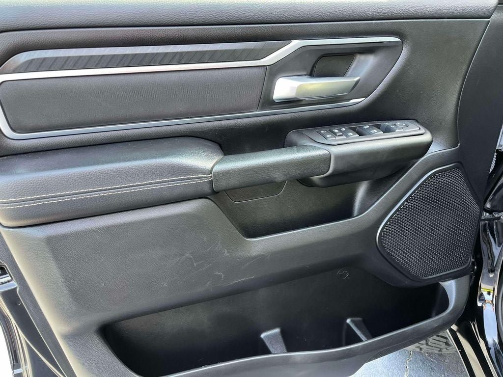 Used 2025 RAM 1500 Big Horn AWD/4WD image 23