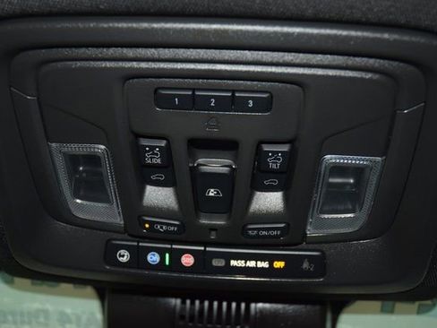 Used 2024 GMC Sierra 2500 AT4 w/ AT4 Preferred Package image 56