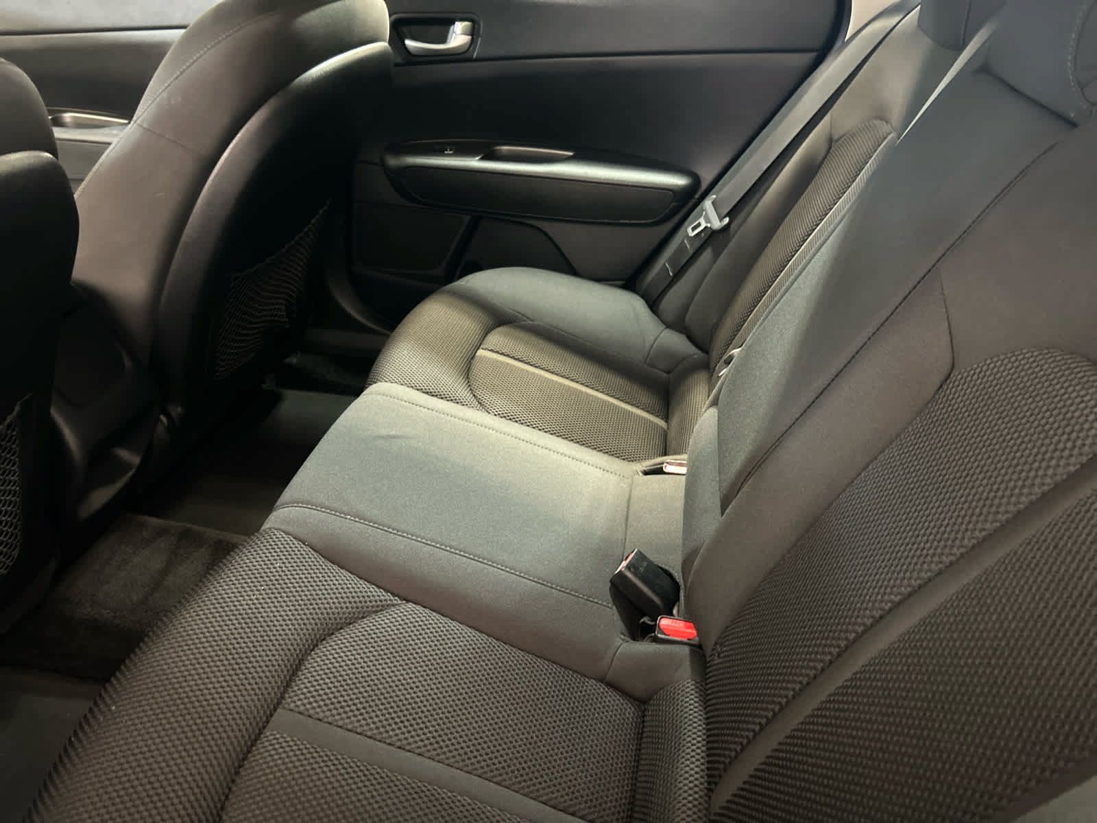 Used 2020 Kia Optima LX FWD image 9