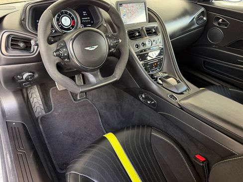 Used 2019 Aston Martin DB11 AMR RWD image 3