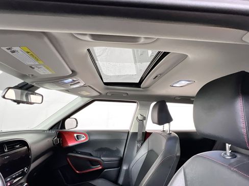 Used 2023 Kia Soul GT-Line image 21