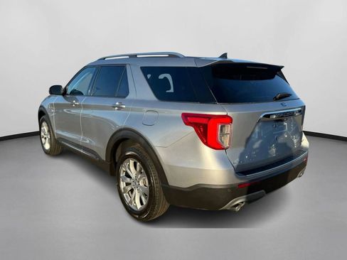 Used 2023 Ford Explorer Limited AWD/4WD image 39