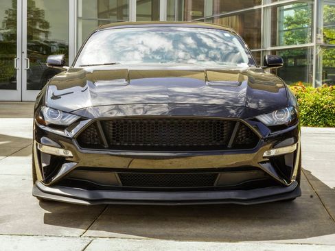 Used 2019 Ford Mustang GT Premium w/ GT Performance Package RWD image 7