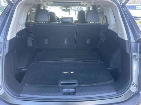 Used 2021 Nissan Rogue SL AWD/4WD image 15