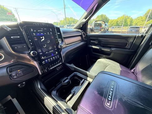 Used 2021 RAM 3500 Limited w/ Safety Group AWD/4WD image 31