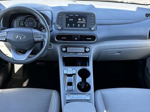 Used 2021 Hyundai Kona Limited image 14
