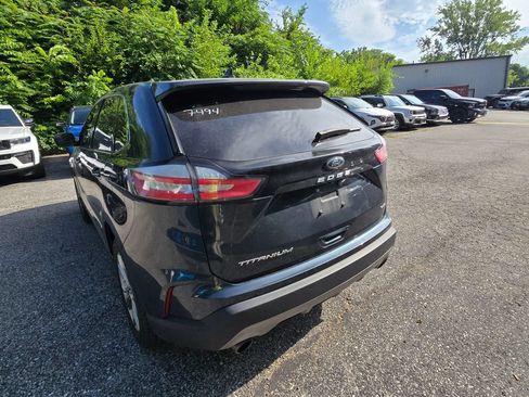 Used 2023 Ford Edge Titanium AWD/4WD image 5