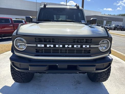 New 2025 Ford Bronco 2-Door w/ Sasquatch Package AWD/4WD image 2
