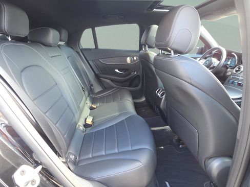 Used 2023 Mercedes-Benz GLC 300 4MATIC Coupe image 19