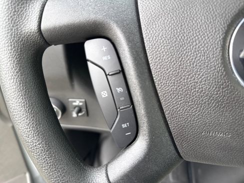 New 2025 Chevrolet Express 3500 w/ Power Convenience Package RWD image 19