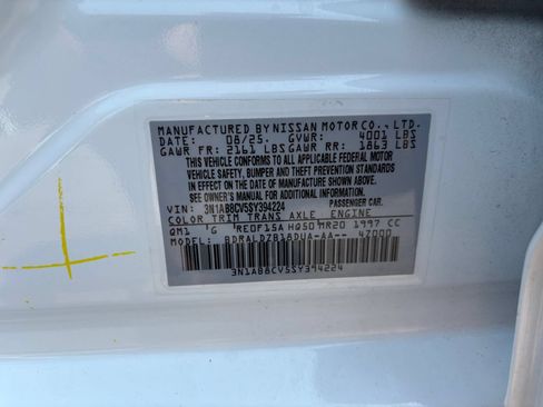 Used 2025 Nissan Sentra SV FWD image 27